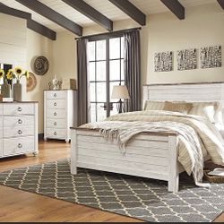 Barn House Bedroom Set