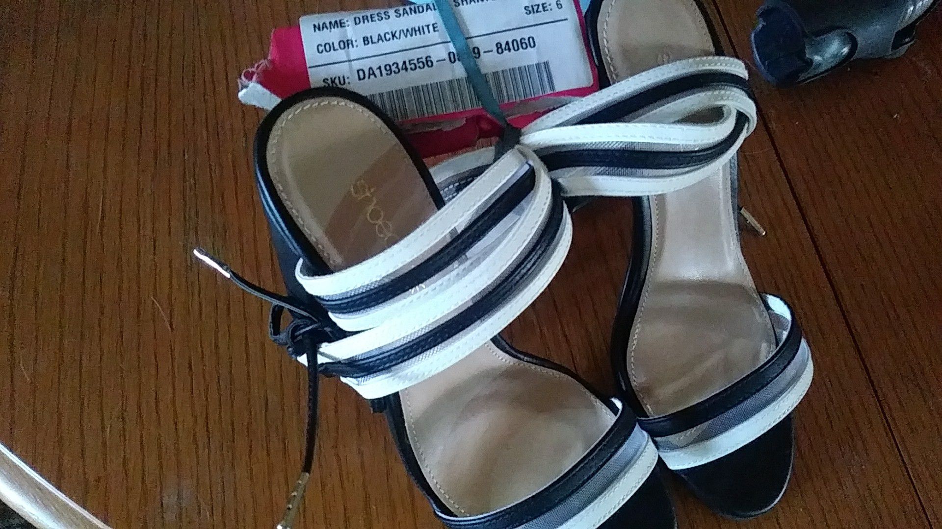 Shoedazzle Shatner size 6 sandial heels
