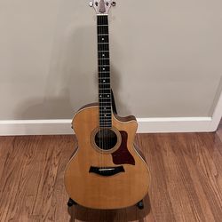Taylor 414 CE with Fishman pick up