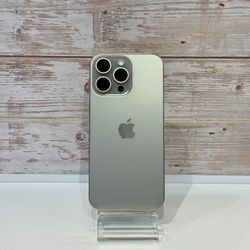 Apple iPhone 15 Pro Max 1TB Unlocked Liberado