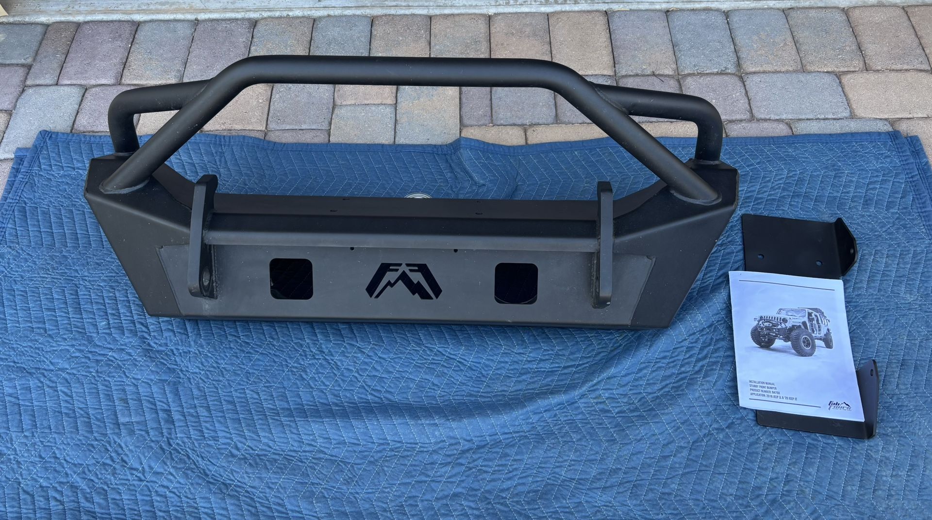 Jeep Wrangler JL Front Stubby Bumper 