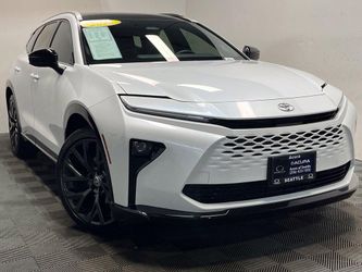 2025 Toyota Crown Signia
