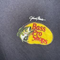 🔥 BASS PRO SHOPS JOHNNY MORRIS TEE — SIZE L — MOVING SALE 🚨