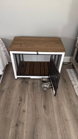 Furniture-Style Wooden Dog Crate with Bowls