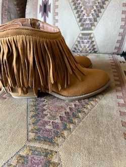 Ankle boots