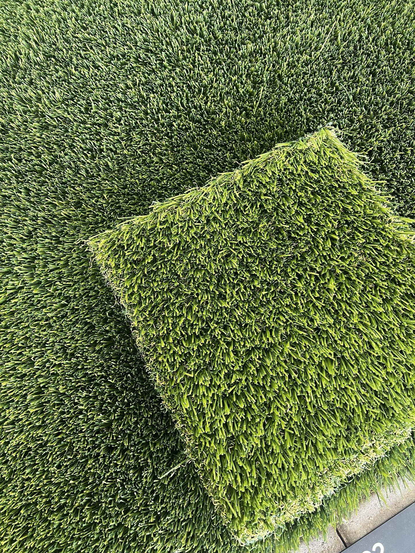 Artificial Grass Turf Pet Friendly Available Now