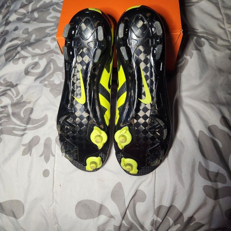 Nike Mercurial Vapor 13 Elite CR7 Safari FG Size:9 for Sale in San  Bernardino, CA - OfferUp