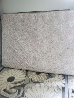 Mattress with box spring full