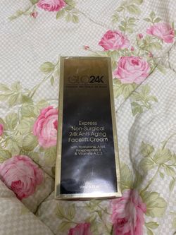 Glo 24K Brand New in packaging