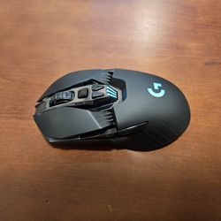 Logitech G900 Wireless Gaming Mouse