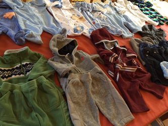 Infant boy winter clothes 0-3 mos, lot of 20 pieces