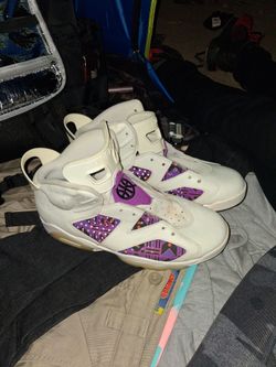 Air Jordans 6 Retro "Quai 54"  size 10.5