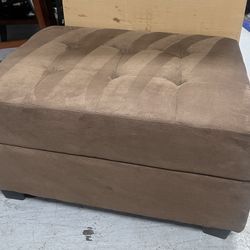 Accent Ottoman
