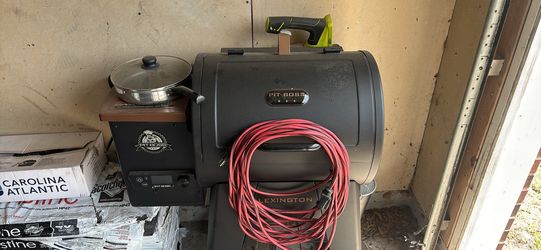 Pit boss pellet grill