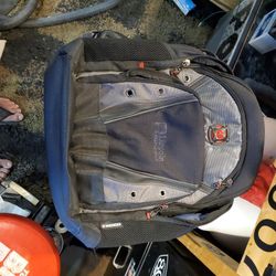 BACKPACK...Wenger Synergy Backpack