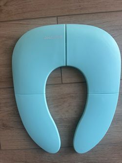 Jool baby portable potty training seat