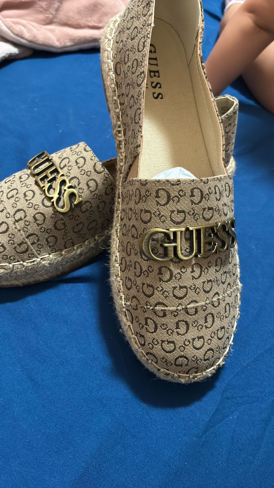 Guess Shoes (flats)