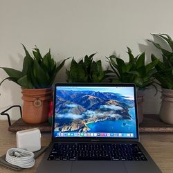 2018 MacBook Pro Touchbar