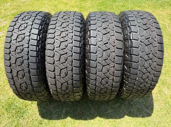 (4) 265/70R18 Toyo All Terrain