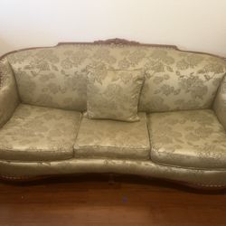 Antique Couch And Two Chairs 