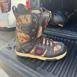 DC lace boots Size 13
