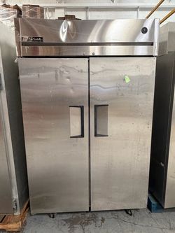 True Refrigerator
