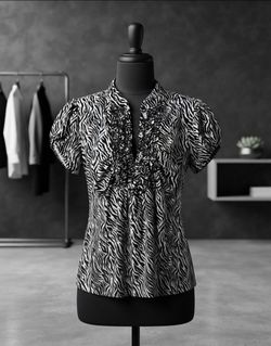 Womans bundle 2 blouse size XL