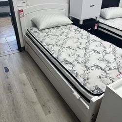 Twin Size Bed With Trundle
