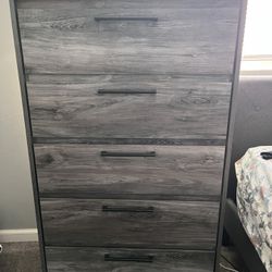 Drawer chest 