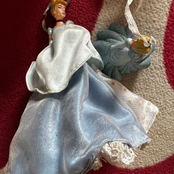 Walt Disney Collector Christmas 🎄 Ornament  Disney princess