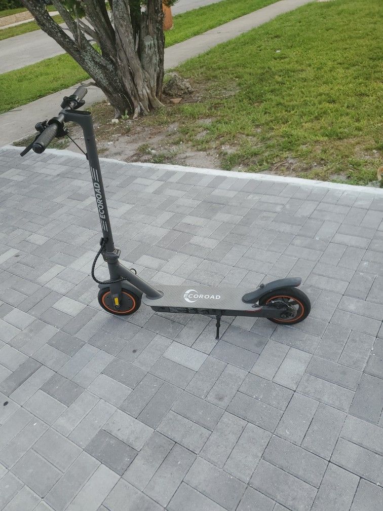 Ecorad 19 Mile An Hour Scooter 20 Mi Range