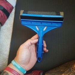 Windshield Wiper Cleaner 