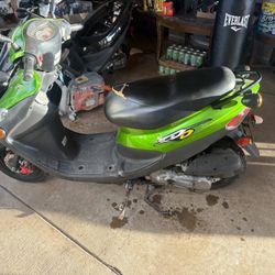 Stock Sym DD