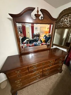 Dresser nightstand