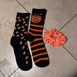 Halloween Socks and Scrunchie Set