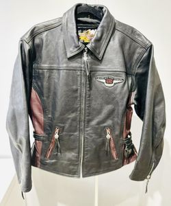Womens Harley Davidson leather jacket medium 95th year anniversary. 