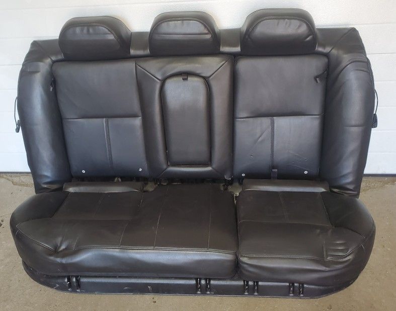 06 07 08 Chevy Impala 09 10 11 SS 12 13 Back SEAT Leather