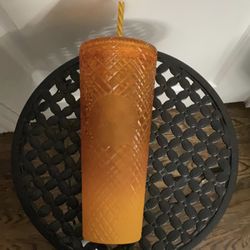 Starbucks Cups 