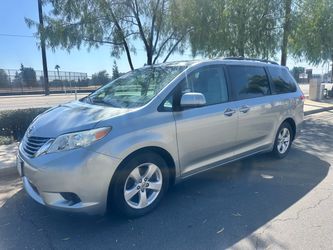 2011 Toyota Sienna