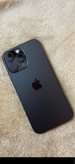 iPhone 16 Pro Max