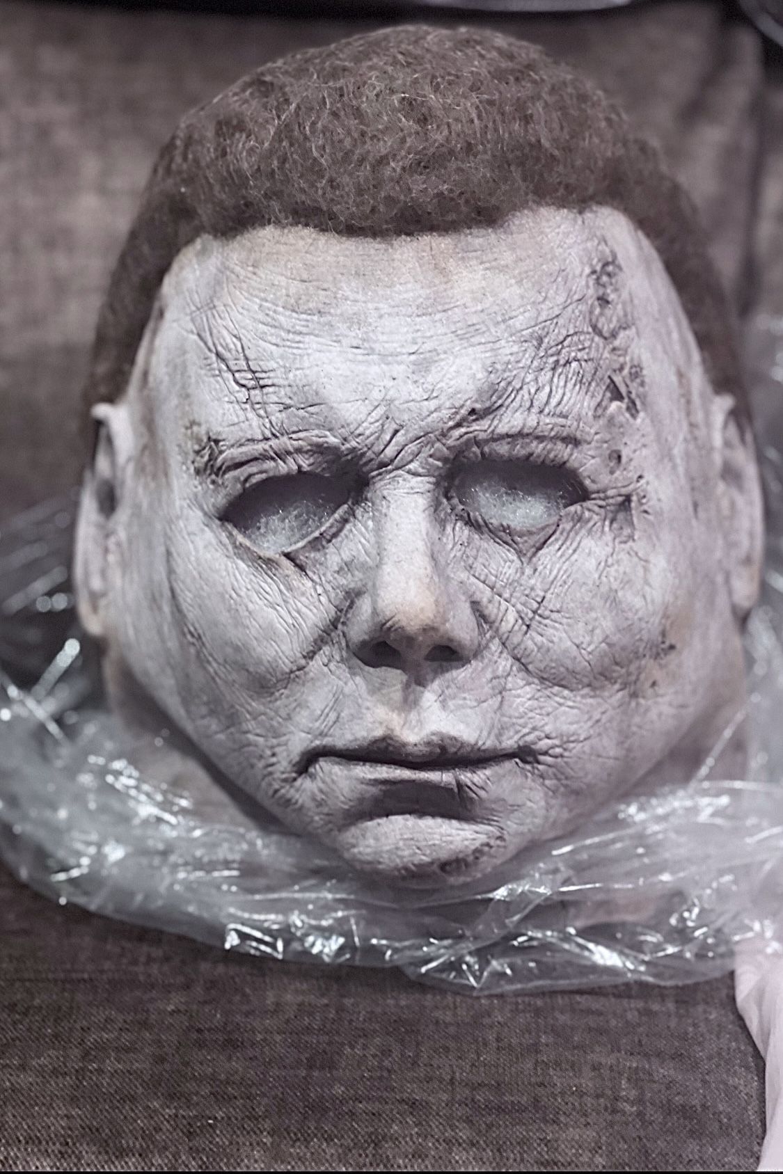 MICHAEL MYERS MASK HALLOWEEN “DON’t POST” H40-V1 ORIGINAL RUN COPY