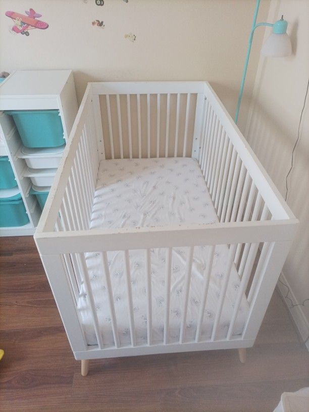 Baby Crib