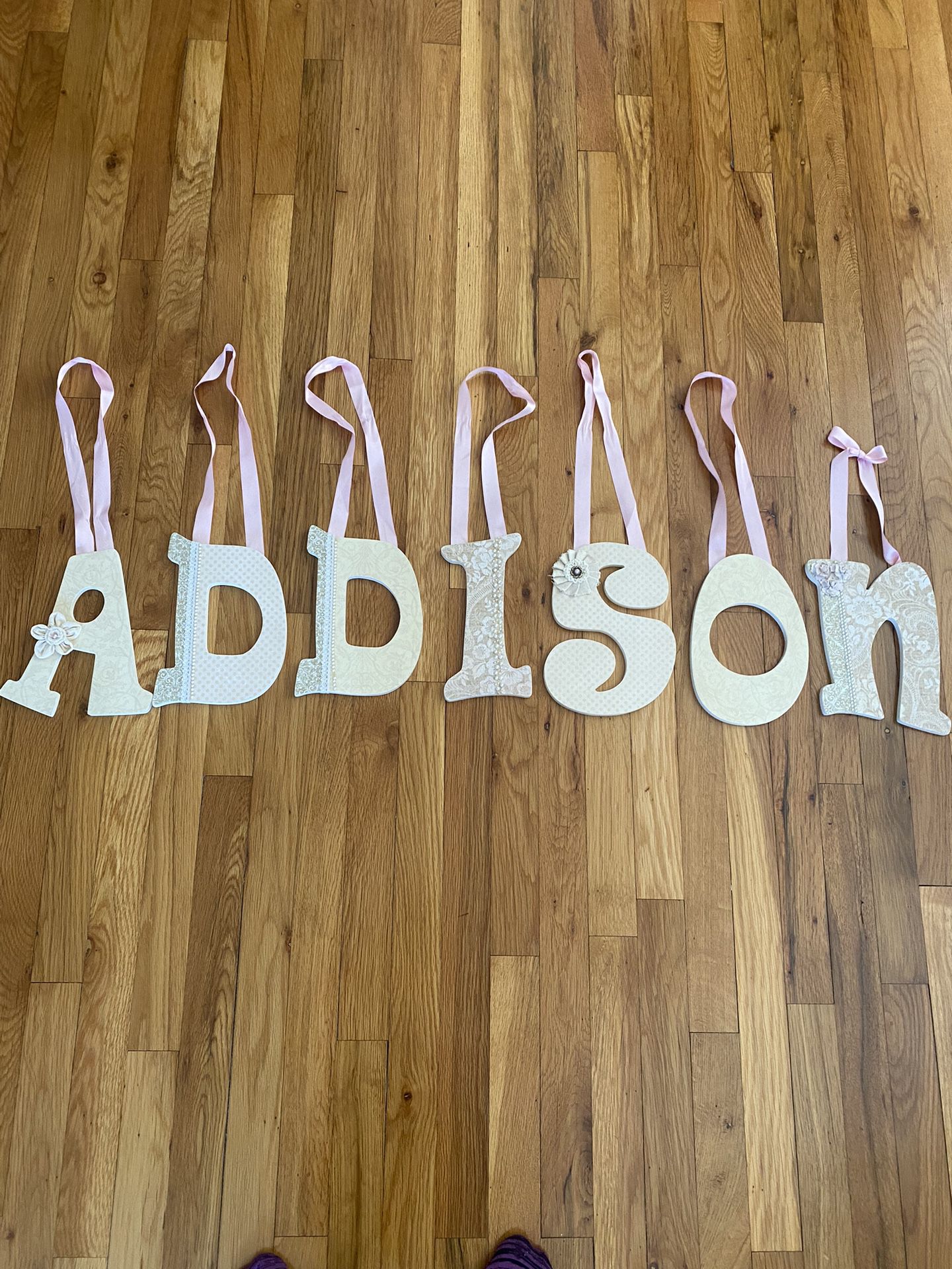 Addison Hanging Letters