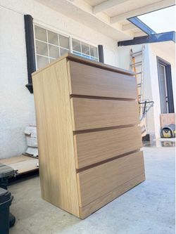 IKEA Beige Dresser 4 Jumbo Drawers Cajonera