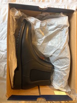 Black Leather Chelsea Non slip Boot