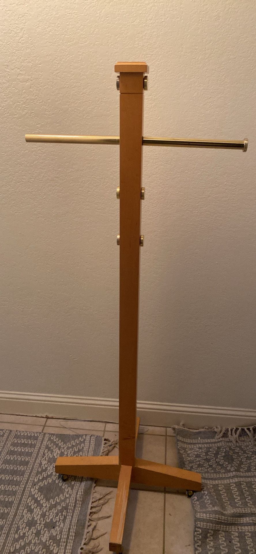 Wood Clothes Hanger