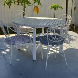 Patio Table With Chairs 