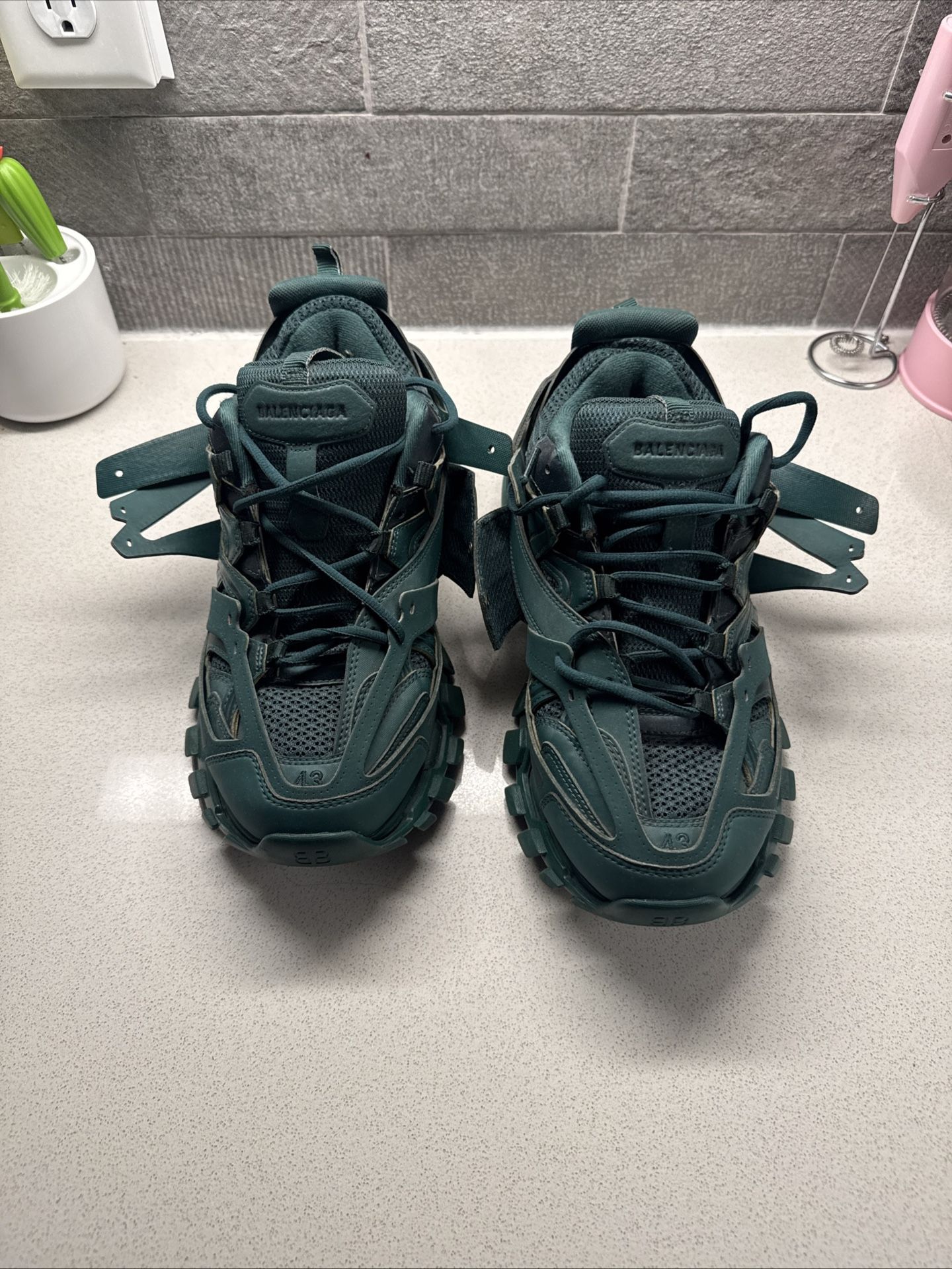 Balenciaga Track Size 43