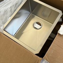 Brand New 17 Ga. Stainless Under Mount Sink