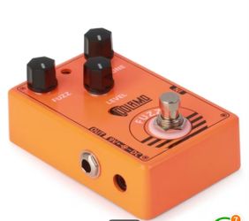 DOLAMO D-2 FUZZ GUITAR EFFECT PEDAL